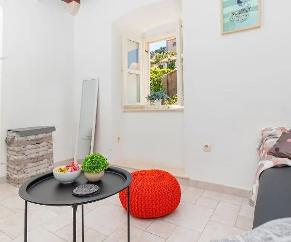 Old Town And Marko Dubrovnik